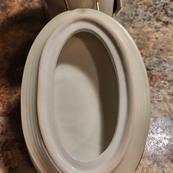 2010 Knotts Berry Farm Oval Cookie Jar - Really Sweet Addition - Picture 2 of 10